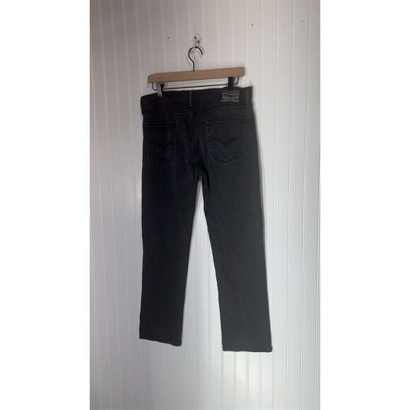Levi’s 514 Straight Fit Jeans W34 L30 Black Denim Mid Rise Zip Fly Mens Classic - Picture 2 of 9